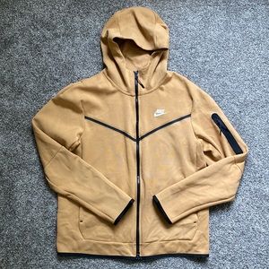 Nike Sportswear Tech Fleece Men’s Full-Zip Hoodie